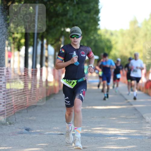 07.09.2025 - 19. Norderstedt Triathlon Michael Strokosch http://msf.ph/oto/8773444 07.09.2025 16:37:16 Laufen 425, 936, 1051, 1095, 1417, 1556, 1610 meine-sportfotos.de