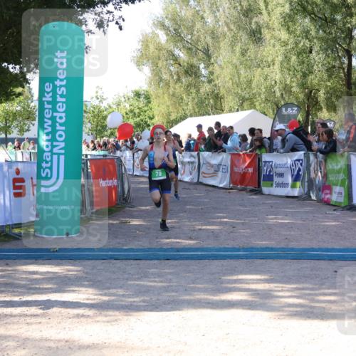 07.09.2025 - 19. Norderstedt Triathlon Zöllner http://msf.ph/oto/8773449 07.09.2025 10:56:37 Ziel 70, 102, 682 meine-sportfotos.de