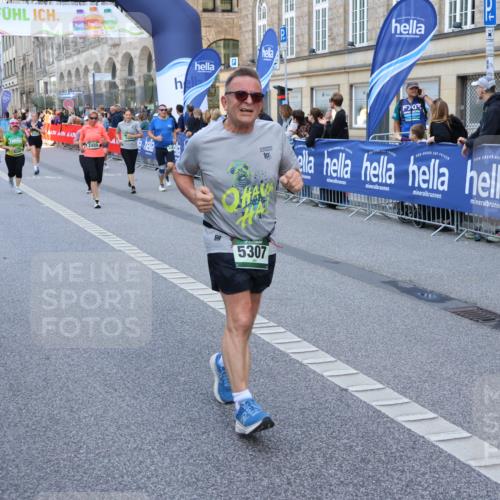 07.09.2025 - BARMER Alsterlauf Strokosch-Dieckow http://msf.ph/oto/8773456 07.09.2025 10:09:19 Ziel 2023, 2197, 2224, 2363, 2391, 2622, 2925, 3770, 4155, 4203, 4260, 4435, 4474, 4522, 4714, 4743, 4906, 4915, 5052, 5131, 5443, 5519, 5533, 5821, 6190, 6258 meine-sportfotos.de