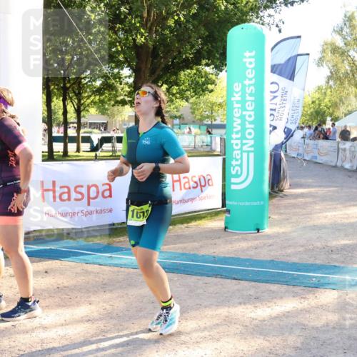 07.09.2025 - 19. Norderstedt Triathlon Zöllner http://msf.ph/oto/8773497 07.09.2025 16:53:04 Ziel 1078 meine-sportfotos.de