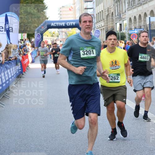 07.09.2025 - BARMER Alsterlauf Strokosch-Dieckow http://msf.ph/oto/8773558 07.09.2025 10:09:14 Ziel 2224, 2363, 2391, 2925, 3770, 4155, 4203, 4296, 4435, 4474, 4522, 4714, 4743, 4906, 4915, 5052, 5131, 5443, 5519, 5533, 5821, 6190, 6258 meine-sportfotos.de