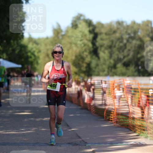 07.09.2025 - 19. Norderstedt Triathlon Michael Strokosch http://msf.ph/oto/8773586 07.09.2025 15:40:11 Laufen 440, 463, 1466 meine-sportfotos.de