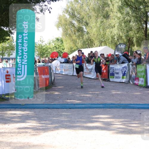 07.09.2025 - 19. Norderstedt Triathlon Zöllner http://msf.ph/oto/8773615 07.09.2025 10:57:31 Ziel 58, 126, 636 meine-sportfotos.de