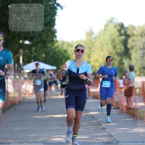 07.09.2025 - 19. Norderstedt Triathlon Michael Strokosch http://msf.ph/oto/8773620 07.09.2025 16:37:54 Laufen 529, 1068, 1094, 1454, 1470, 1554, 1563, 1607 meine-sportfotos.de