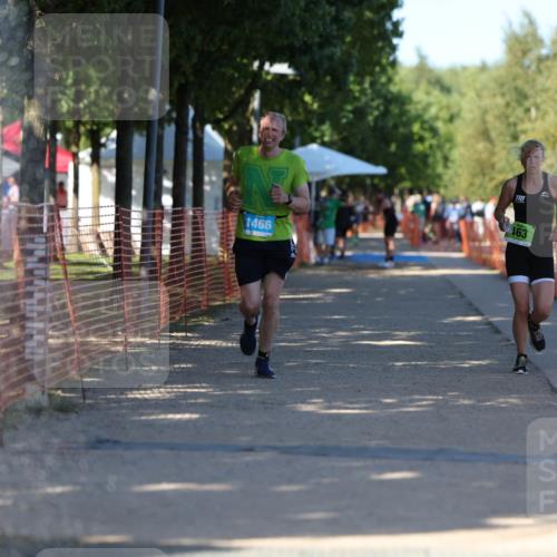 07.09.2025 - 19. Norderstedt Triathlon Michael Strokosch http://msf.ph/oto/8773634 07.09.2025 15:40:15 Laufen 440, 463, 1466 meine-sportfotos.de