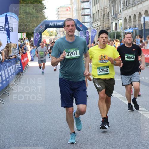 07.09.2025 - BARMER Alsterlauf Strokosch-Dieckow http://msf.ph/oto/8773649 07.09.2025 10:09:14 Ziel 2224, 2363, 2391, 2925, 3770, 4155, 4203, 4296, 4435, 4474, 4522, 4714, 4743, 4906, 4915, 5052, 5131, 5443, 5519, 5533, 5821, 6190, 6258 meine-sportfotos.de