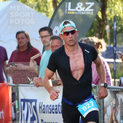 07.09.2025 - 19. Norderstedt Triathlon Zöllner http://msf.ph/oto/8773652 07.09.2025 16:53:29 Ziel 927 meine-sportfotos.de
