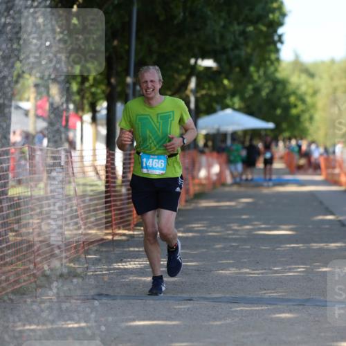 07.09.2025 - 19. Norderstedt Triathlon Michael Strokosch http://msf.ph/oto/8773664 07.09.2025 15:40:17 Laufen 463, 1466 meine-sportfotos.de