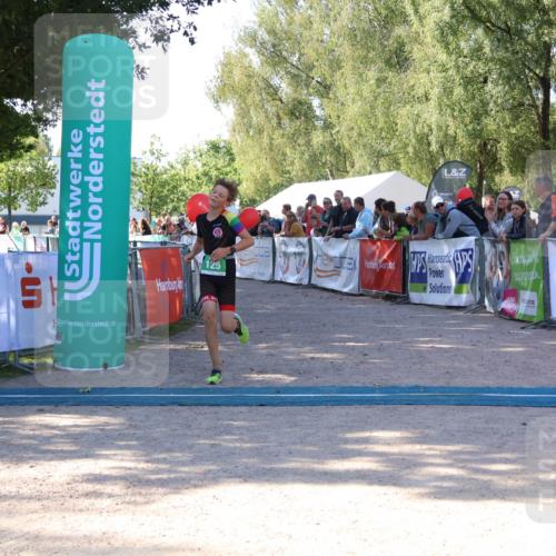 07.09.2025 - 19. Norderstedt Triathlon Zöllner http://msf.ph/oto/8773672 07.09.2025 10:57:39 Ziel 58, 125 meine-sportfotos.de