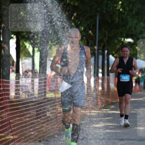 07.09.2025 - 19. Norderstedt Triathlon Michael Strokosch http://msf.ph/oto/8773715 07.09.2025 15:40:45 Laufen 363 meine-sportfotos.de