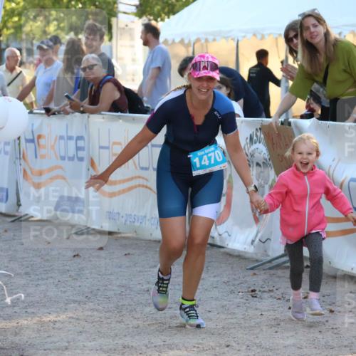 07.09.2025 - 19. Norderstedt Triathlon Zöllner http://msf.ph/oto/8773741 07.09.2025 16:54:11 Ziel 1470 meine-sportfotos.de