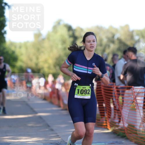 07.09.2025 - 19. Norderstedt Triathlon Michael Strokosch http://msf.ph/oto/8773746 07.09.2025 16:38:08 Laufen 453, 871, 923, 1046, 1092, 1472, 1494 meine-sportfotos.de