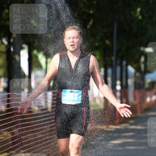 07.09.2025 - 19. Norderstedt Triathlon Michael Strokosch http://msf.ph/oto/8773767 07.09.2025 15:40:48 Laufen 363 meine-sportfotos.de