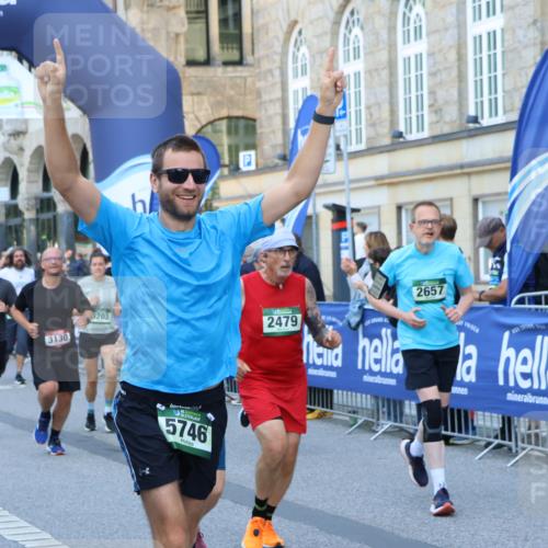 07.09.2025 - BARMER Alsterlauf Strokosch-Dieckow http://msf.ph/oto/8773787 07.09.2025 10:09:01 Ziel 2793, 3007, 3254, 3318, 3340, 3341, 3342, 3603, 3674, 3825, 4296, 4311, 4377, 4421, 4435, 5131, 5188, 5263, 5821, 8289, 8365 meine-sportfotos.de
