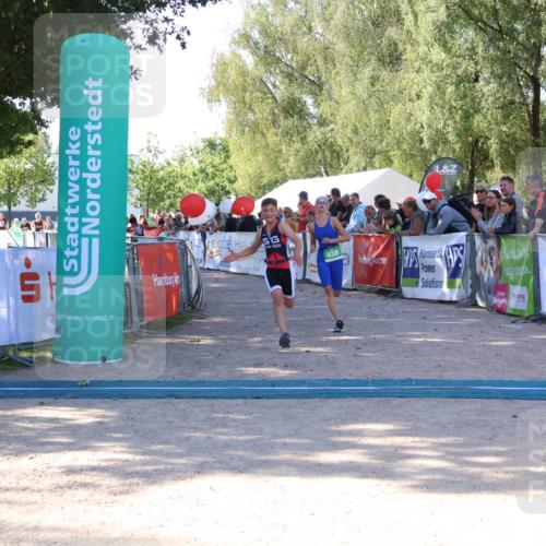 07.09.2025 - 19. Norderstedt Triathlon Zöllner http://msf.ph/oto/8773798 07.09.2025 10:58:08 Ziel 60, 130, 638 meine-sportfotos.de