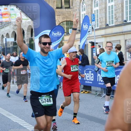 07.09.2025 - BARMER Alsterlauf Strokosch-Dieckow http://msf.ph/oto/8773826 07.09.2025 10:09:01 Ziel 2793, 3007, 3254, 3318, 3340, 3341, 3342, 3603, 3674, 3825, 4296, 4311, 4377, 4421, 4435, 5131, 5188, 5263, 5821, 8289, 8365 meine-sportfotos.de