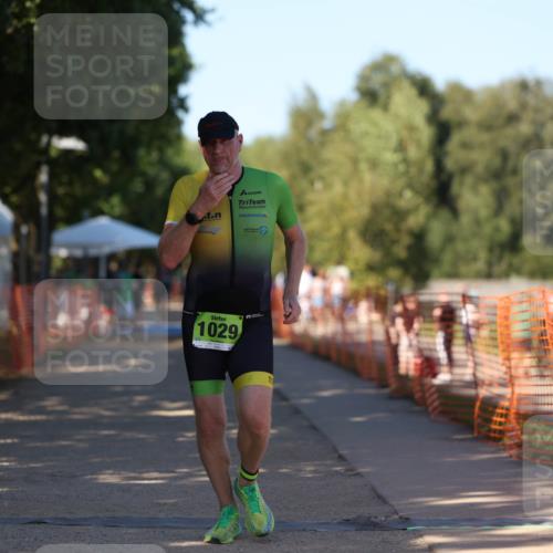 07.09.2025 - 19. Norderstedt Triathlon Michael Strokosch http://msf.ph/oto/8773875 07.09.2025 15:41:16 Laufen  meine-sportfotos.de