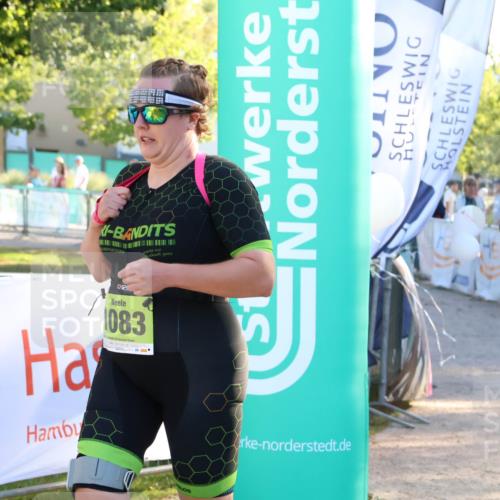 07.09.2025 - 19. Norderstedt Triathlon Zöllner http://msf.ph/oto/8773877 07.09.2025 16:54:24 Ziel 1083 meine-sportfotos.de
