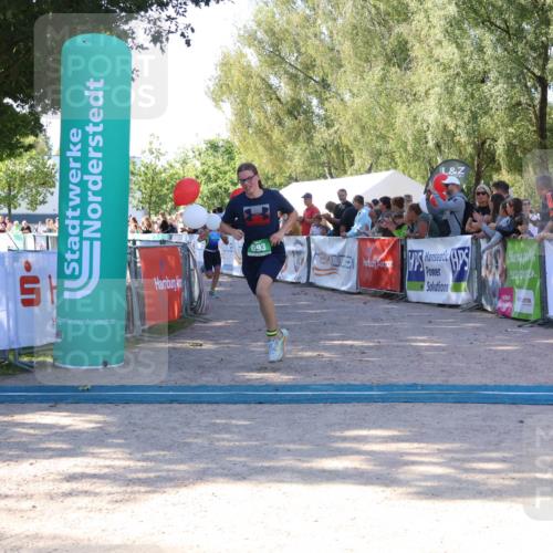 07.09.2025 - 19. Norderstedt Triathlon Zöllner http://msf.ph/oto/8773890 07.09.2025 10:58:33 Ziel 57, 693 meine-sportfotos.de