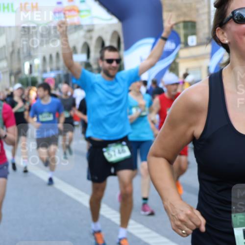 07.09.2025 - BARMER Alsterlauf Strokosch-Dieckow http://msf.ph/oto/8773897 07.09.2025 10:09:01 Ziel 2793, 3007, 3254, 3318, 3340, 3341, 3342, 3603, 3674, 3825, 4296, 4311, 4377, 4421, 4435, 5131, 5188, 5263, 5821, 8289, 8365 meine-sportfotos.de