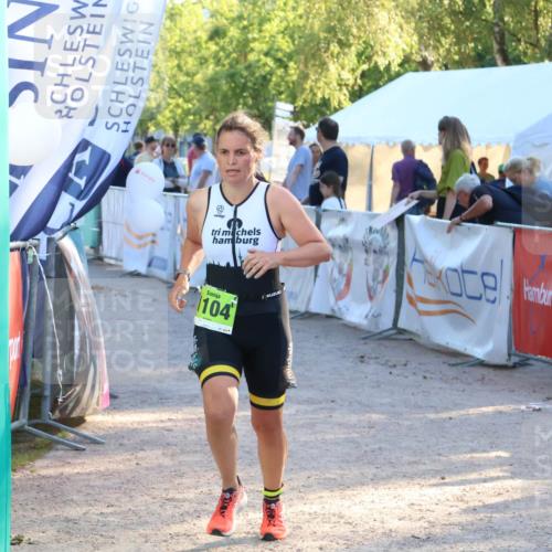 07.09.2025 - 19. Norderstedt Triathlon Zöllner http://msf.ph/oto/8773902 07.09.2025 16:54:31 Ziel 1104 meine-sportfotos.de