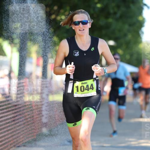 07.09.2025 - 19. Norderstedt Triathlon Michael Strokosch http://msf.ph/oto/8773911 07.09.2025 16:38:43 Laufen 432, 883, 929, 933, 1044, 1562, 1585 meine-sportfotos.de