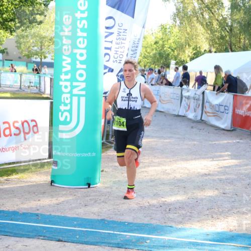 07.09.2025 - 19. Norderstedt Triathlon Zöllner http://msf.ph/oto/8773912 07.09.2025 16:54:32 Ziel 1104 meine-sportfotos.de