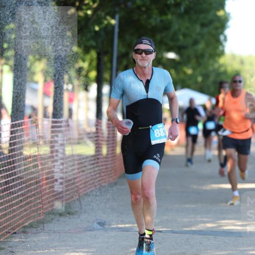 07.09.2025 - 19. Norderstedt Triathlon Michael Strokosch http://msf.ph/oto/8773930 07.09.2025 16:38:44 Laufen 432, 883, 929, 933, 1044, 1562, 1585 meine-sportfotos.de