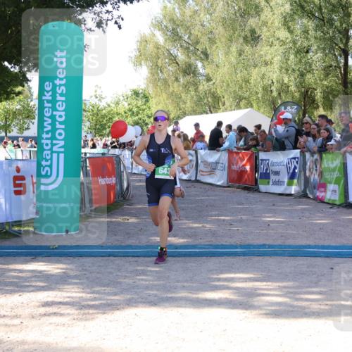 07.09.2025 - 19. Norderstedt Triathlon Zöllner http://msf.ph/oto/8773933 07.09.2025 10:58:40 Ziel 57, 129, 643 meine-sportfotos.de