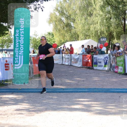 07.09.2025 - 19. Norderstedt Triathlon Zöllner http://msf.ph/oto/8773997 07.09.2025 10:59:40 Ziel 64, 83, 1113 meine-sportfotos.de