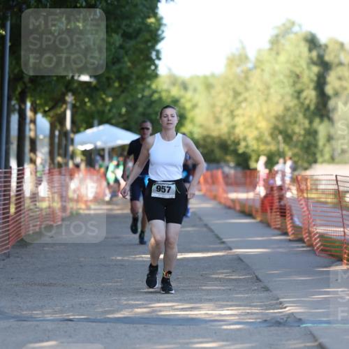 07.09.2025 - 19. Norderstedt Triathlon Michael Strokosch http://msf.ph/oto/8774029 07.09.2025 16:38:55 Laufen 416, 432, 909, 957, 1475 meine-sportfotos.de