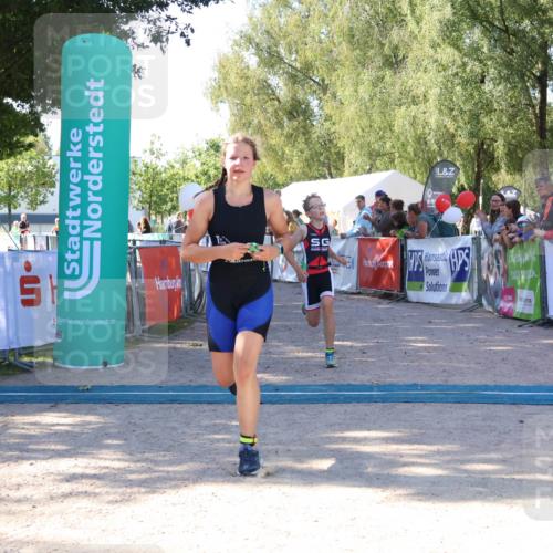 07.09.2025 - 19. Norderstedt Triathlon Zöllner http://msf.ph/oto/8774037 07.09.2025 10:59:43 Ziel 64, 83, 1113 meine-sportfotos.de