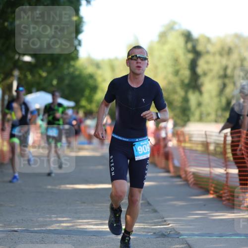 07.09.2025 - 19. Norderstedt Triathlon Michael Strokosch http://msf.ph/oto/8774052 07.09.2025 16:38:59 Laufen 416, 909, 915, 957 meine-sportfotos.de