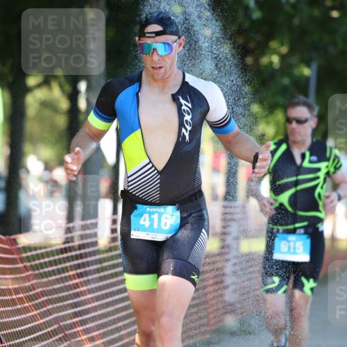 07.09.2025 - 19. Norderstedt Triathlon Michael Strokosch http://msf.ph/oto/8774064 07.09.2025 16:39:04 Laufen 416, 915, 1060, 1073, 1105, 1550 meine-sportfotos.de
