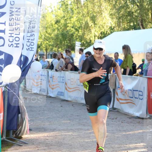 07.09.2025 - 19. Norderstedt Triathlon Zöllner http://msf.ph/oto/8774096 07.09.2025 16:55:40 Ziel 1102 meine-sportfotos.de