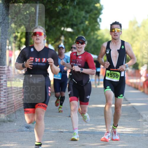 07.09.2025 - 19. Norderstedt Triathlon Michael Strokosch http://msf.ph/oto/8774101 07.09.2025 16:39:10 Laufen 916, 944, 1060, 1067, 1073, 1105, 1550 meine-sportfotos.de