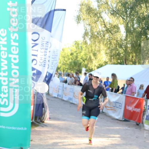 07.09.2025 - 19. Norderstedt Triathlon Zöllner http://msf.ph/oto/8774103 07.09.2025 16:55:40 Ziel 1102 meine-sportfotos.de