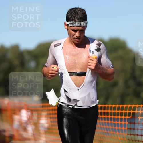 07.09.2025 - 19. Norderstedt Triathlon Michael Strokosch http://msf.ph/oto/8774112 07.09.2025 15:41:50 Laufen 1414, 1501 meine-sportfotos.de