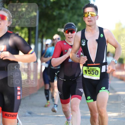 07.09.2025 - 19. Norderstedt Triathlon Michael Strokosch http://msf.ph/oto/8774118 07.09.2025 16:39:11 Laufen 916, 944, 1060, 1067, 1073, 1105, 1550 meine-sportfotos.de