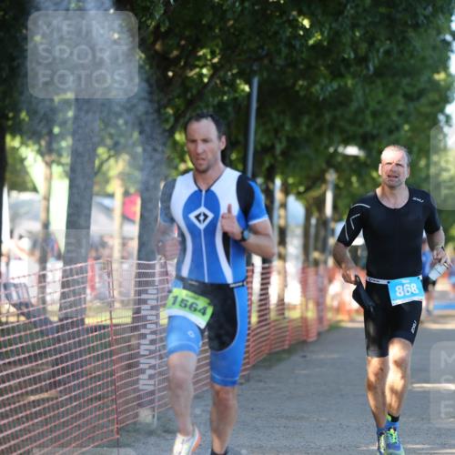 07.09.2025 - 19. Norderstedt Triathlon Michael Strokosch http://msf.ph/oto/8774172 07.09.2025 16:39:20 Laufen 868, 935, 944, 1083, 1564 meine-sportfotos.de