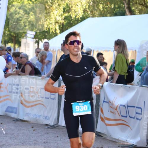 07.09.2025 - 19. Norderstedt Triathlon Zöllner http://msf.ph/oto/8774189 07.09.2025 16:56:12 Ziel 930 meine-sportfotos.de
