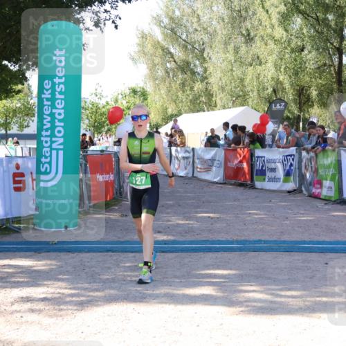07.09.2025 - 19. Norderstedt Triathlon Zöllner http://msf.ph/oto/8774266 07.09.2025 11:01:10 Ziel 62, 123, 127 meine-sportfotos.de