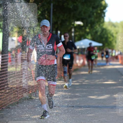 07.09.2025 - 19. Norderstedt Triathlon Michael Strokosch http://msf.ph/oto/8774285 07.09.2025 15:42:15 Laufen 428, 987, 1447 meine-sportfotos.de