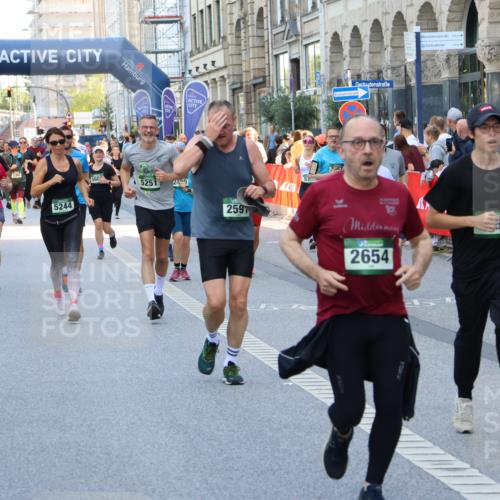 07.09.2025 - BARMER Alsterlauf Strokosch-Dieckow http://msf.ph/oto/8774296 07.09.2025 10:08:54 Ziel 2489, 2793, 3007, 3254, 3318, 3340, 3341, 3342, 3603, 3674, 3795, 3825, 4311, 4377, 4421, 4567, 4568, 4863, 4952, 5188, 5255, 5263, 5883, 6081, 6083, 6184, 6196, 6260, 8289, 8365 meine-sportfotos.de