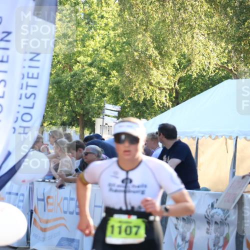 07.09.2025 - 19. Norderstedt Triathlon Zöllner http://msf.ph/oto/8774311 07.09.2025 16:56:50 Ziel 1107 meine-sportfotos.de