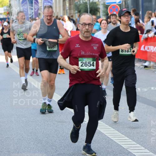 07.09.2025 - BARMER Alsterlauf Strokosch-Dieckow http://msf.ph/oto/8774314 07.09.2025 10:08:53 Ziel 2489, 2793, 3007, 3254, 3318, 3340, 3341, 3342, 3603, 3674, 3795, 3825, 4311, 4377, 4421, 4567, 4568, 4863, 4952, 5188, 5255, 5263, 5883, 6081, 6083, 6184, 6196, 6260, 8289, 8365 meine-sportfotos.de