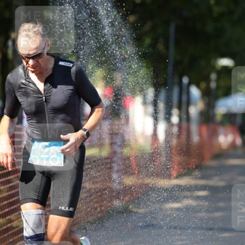 07.09.2025 - 19. Norderstedt Triathlon Michael Strokosch http://msf.ph/oto/8774332 07.09.2025 15:42:21 Laufen 428, 458 meine-sportfotos.de