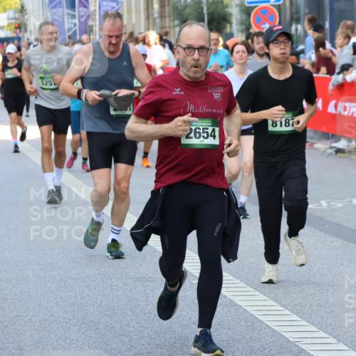 07.09.2025 - BARMER Alsterlauf Strokosch-Dieckow http://msf.ph/oto/8774333 07.09.2025 10:08:53 Ziel 2489, 2793, 3007, 3254, 3318, 3340, 3341, 3342, 3603, 3674, 3795, 3825, 4311, 4377, 4421, 4567, 4568, 4863, 4952, 5188, 5255, 5263, 5883, 6081, 6083, 6184, 6196, 6260, 8289, 8365 meine-sportfotos.de