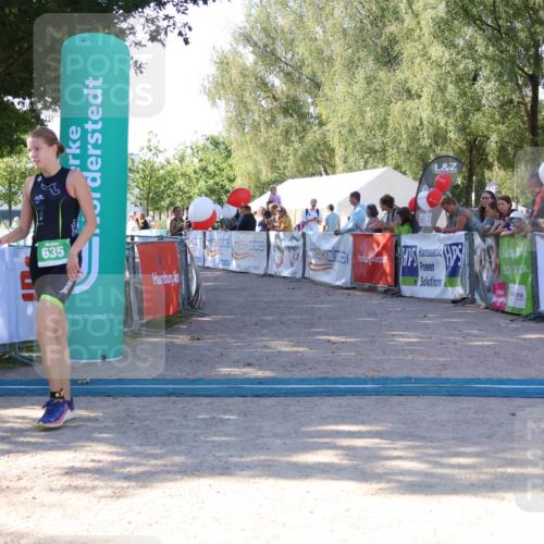 07.09.2025 - 19. Norderstedt Triathlon Zöllner http://msf.ph/oto/8774337 07.09.2025 11:01:24 Ziel 105, 635 meine-sportfotos.de