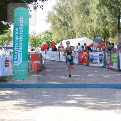 07.09.2025 - 19. Norderstedt Triathlon Zöllner http://msf.ph/oto/8774376 07.09.2025 11:01:39 Ziel 120 meine-sportfotos.de